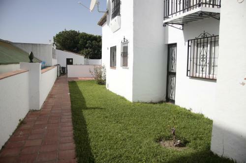 Pueblo Andaluz Nerja Canovas
