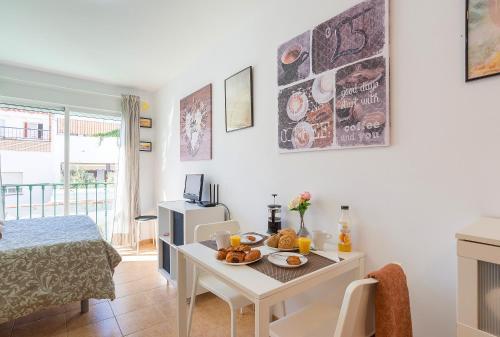 Apartamento Studios Nerja Center C
