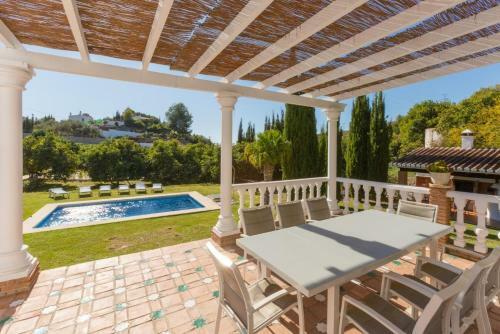 Villa Tinajas