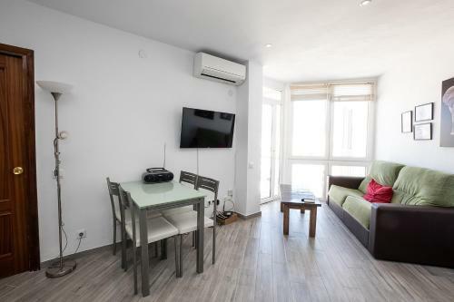 Apartamento Edf. Delfin 5�4