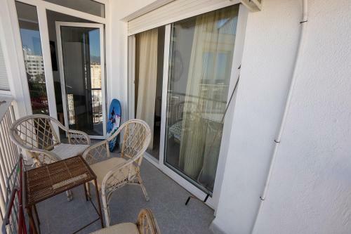 Apartamento Edf. Delfin 5�4