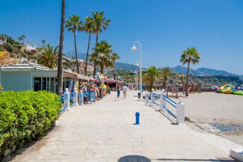 Apartamento Burriana Playa Carmona Nerja Canovas