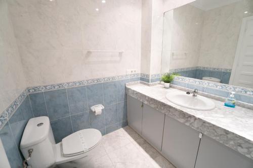 Apartamento Urb. La Hacienda, 16