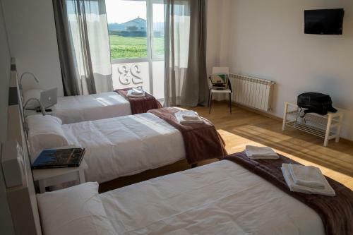Hostal Pension 23-vinte E Tres