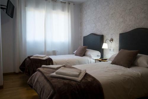 Hostal Pension 23-vinte E Tres