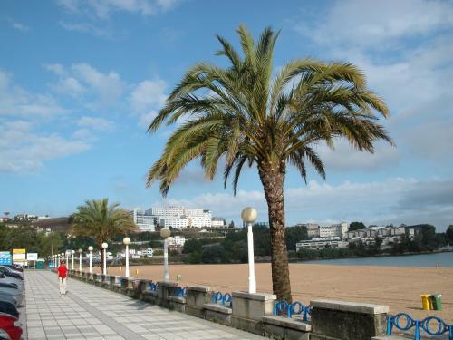 Apartamento Santa Cristina Beach Oleiros Spain