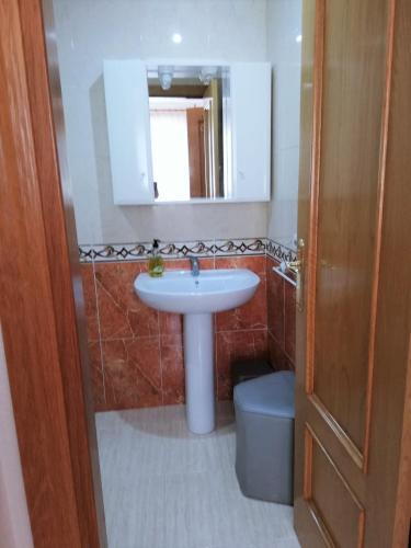 Apartamentos Ideal 1� Linea