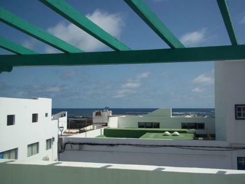 Orzola Apartment Sleeps 4 Wifi