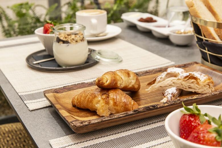 Hotel Icon Roset� By Petit Palace