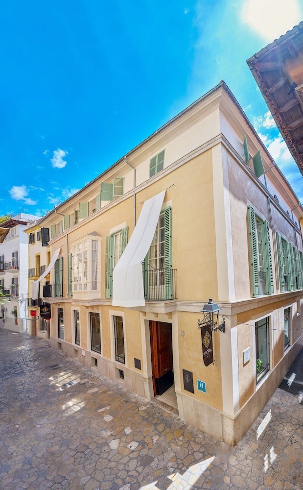 Hotel Gloria De Sant Jaume