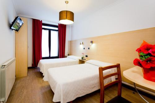 Hostal Pension Otano