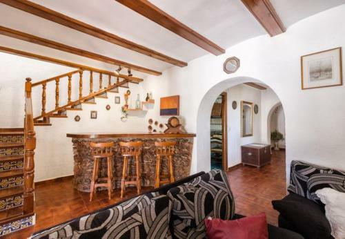 Paratella Villa Sleeps 6 Pool