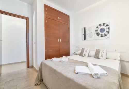 La Fustera Villa Sleeps 8 Pool