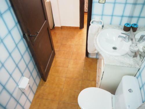Apartamento Con Terraza En Pineda De Mar.