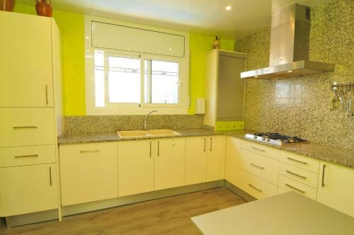 Villa Homeholidaysrentals Navy Blue