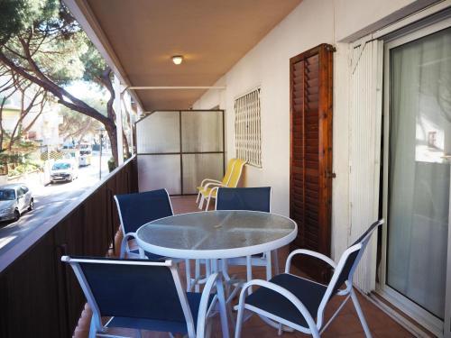 Apartamento En Edifici Carlomagno