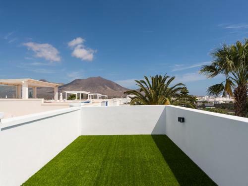 Superior Villa In Lanzarote Mt