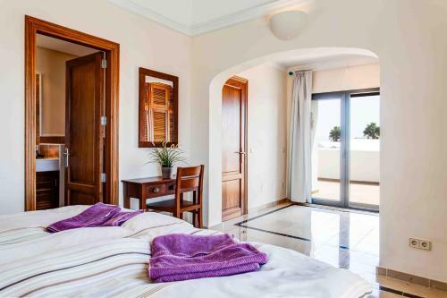 Hipoclub Villas, Zafiro 24 Villa