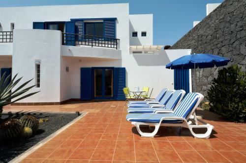 Villa Salinas With Private Pool !