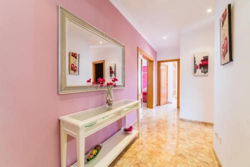 Playa De Muro Apartment Sleeps 6 Pool Air Con Wifi