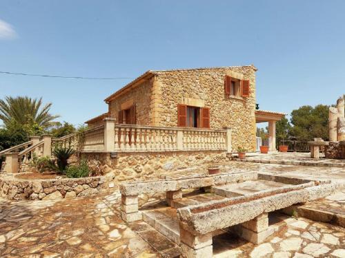 Holiday Home Almadrava