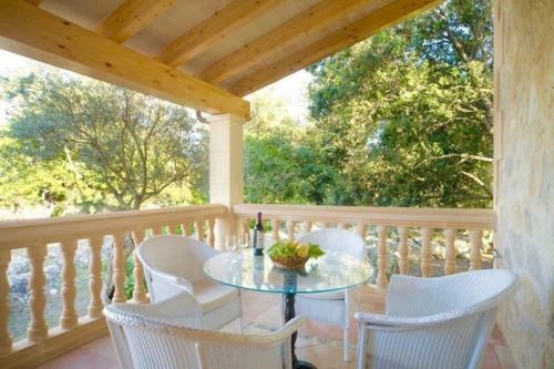 Pollenca Villa Sleeps 4 Pool Air Con Wifi T251846