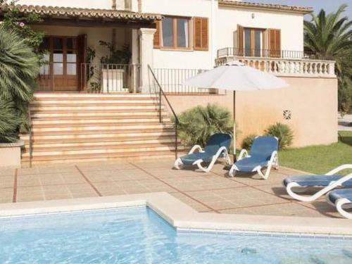 Villa Hostal