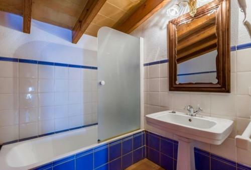 Pollenca Villa Sleeps 6 Pool Air Con Wifi T251863