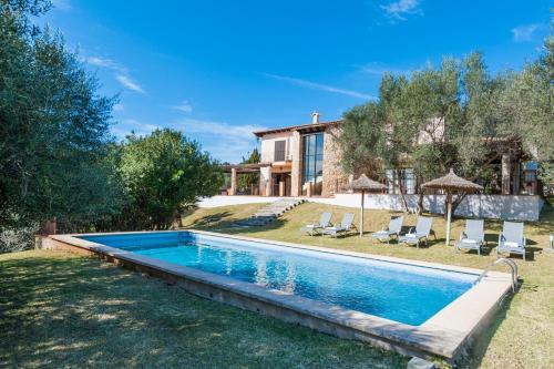 Villa Hidden Retreat / Denga