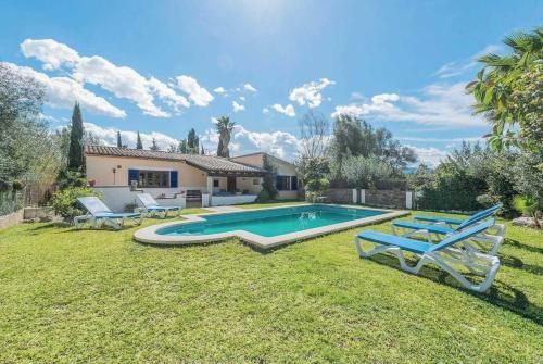 Villa Cuxach De N'alba