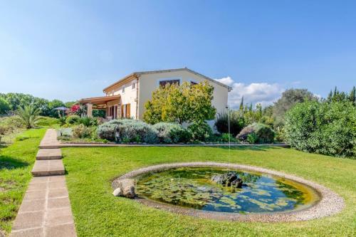 Es Barcares Villa Sleeps 8 Pool Air Con Wifi