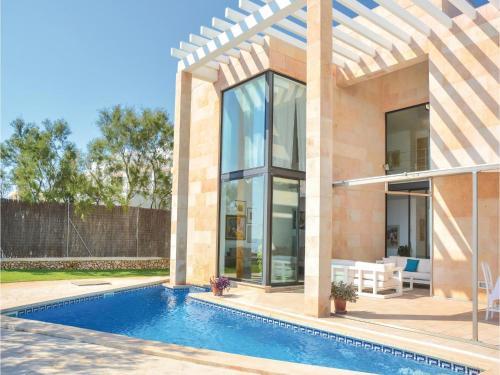 Four-bedroom Holiday Home In Porto Colom