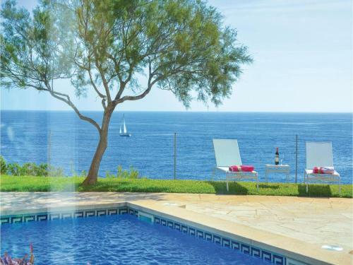 Four-bedroom Holiday Home In Porto Colom