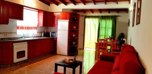 Apartment Calle La Tosca - 2