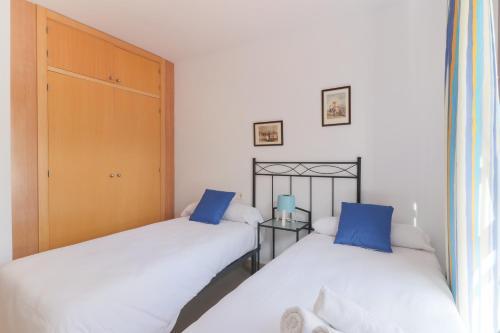 Apartamento Rincon Beach With Big Terrace, Bbq And Parking