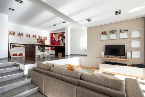 Villa Infinity -amazing Luxury Villa 3 Pools & Jacuzzi