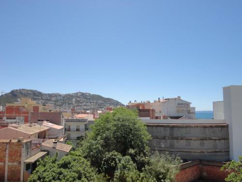 Apartamento Rnet - Lluis Companys Roses