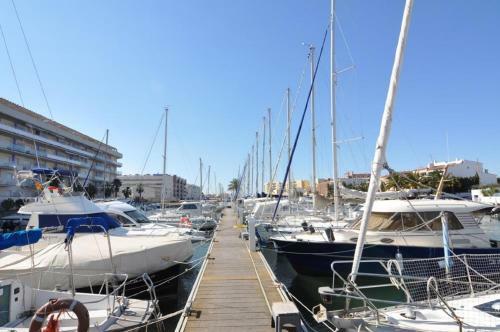 Apartments In Roses/costa Brava 3525