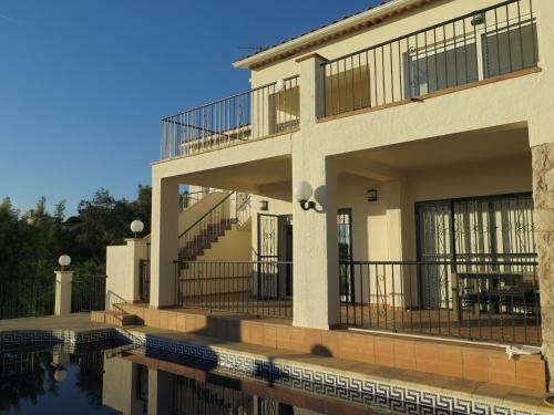 Villa Leon 2