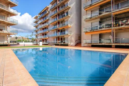 Bay Apartment