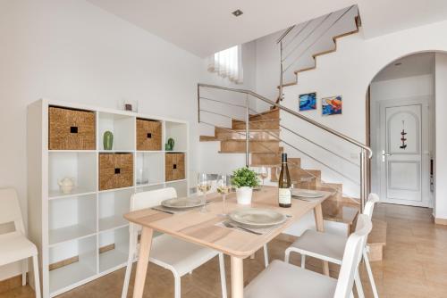 Villa Clear