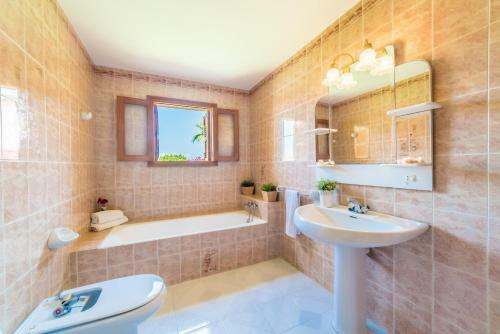 Sa Coma Villa Sleeps 6 Pool Wifi