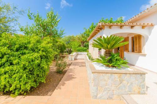 Casa Aina
