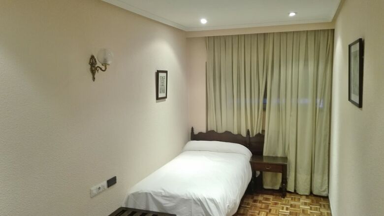Hotel Castellano Centro