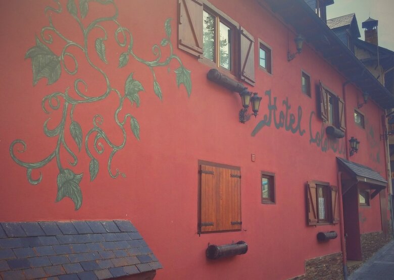 Hotel Colomers