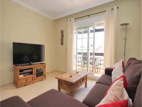 Two-bedroom Apartment In San Luis de Sabinillas