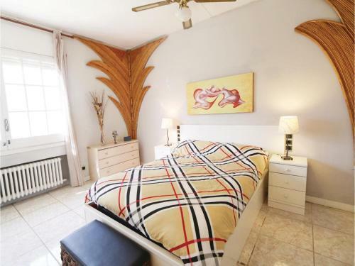 Four-bedroom Holiday Home In St Andreu D.llavaneres