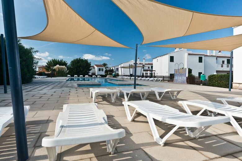 Apartamentos Sa Caleta