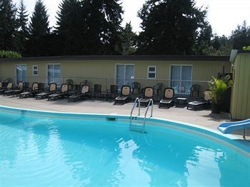Hotel Riverside Resort Motel And Campground