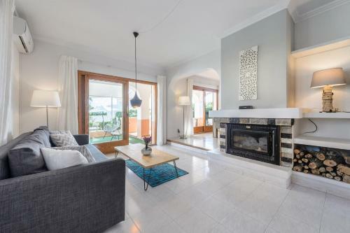 Villa Kiku Ibiza: Excellent Location, Refurbished